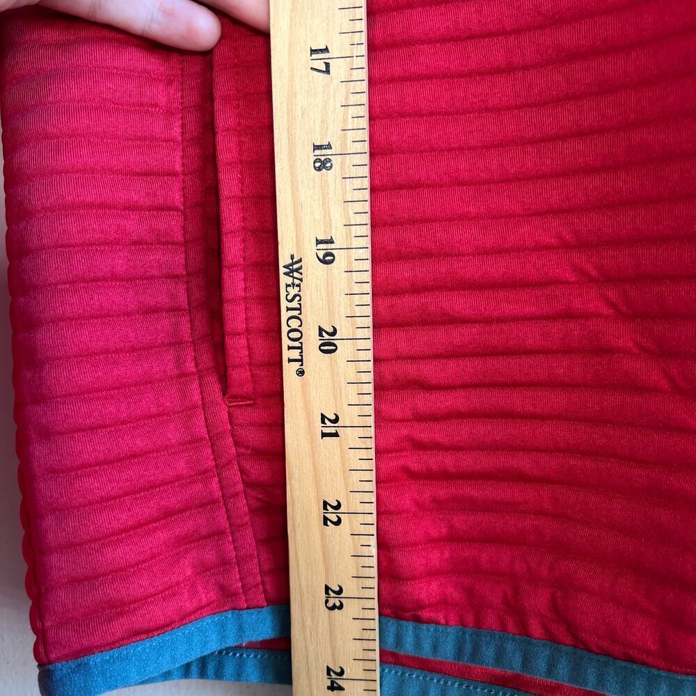 L.L. Bean Men's Slightly Fitted Red Quilted Button Pullover Size Small - Picture 5 of 6